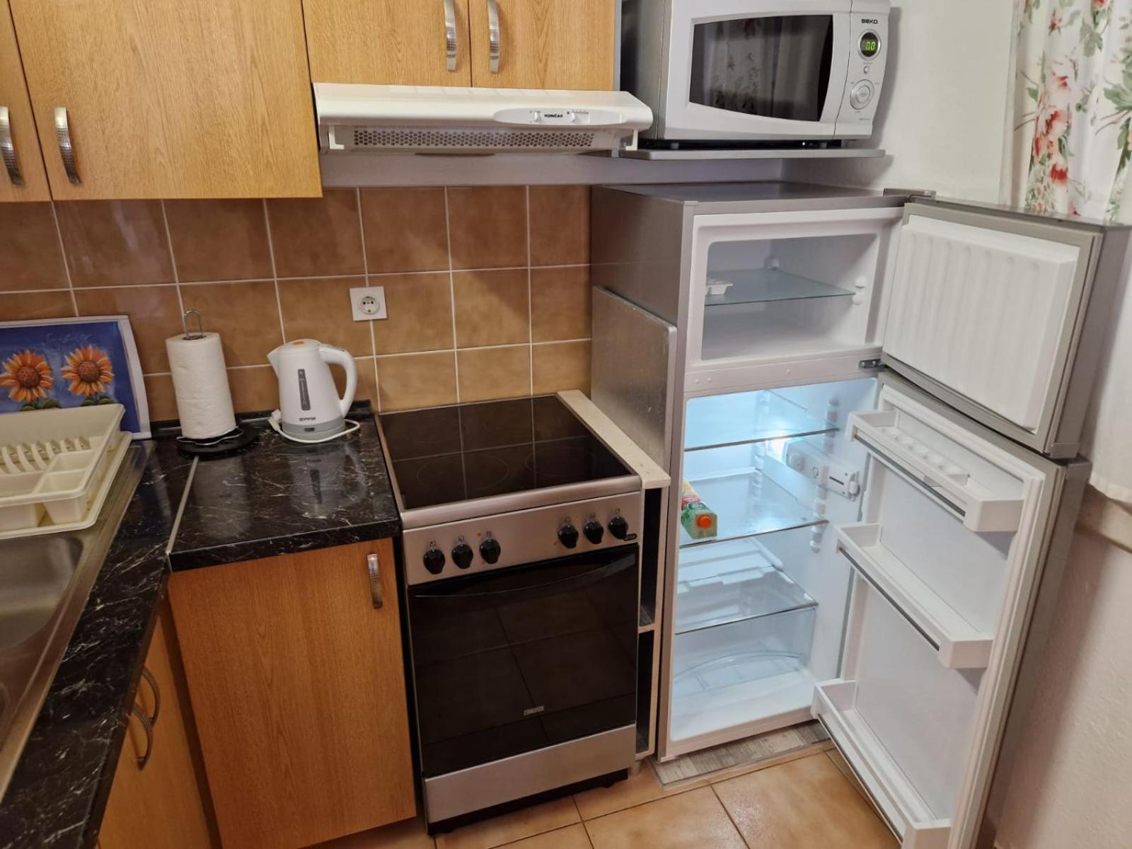סומרטין Studio Apartment Riva מראה חיצוני תמונה