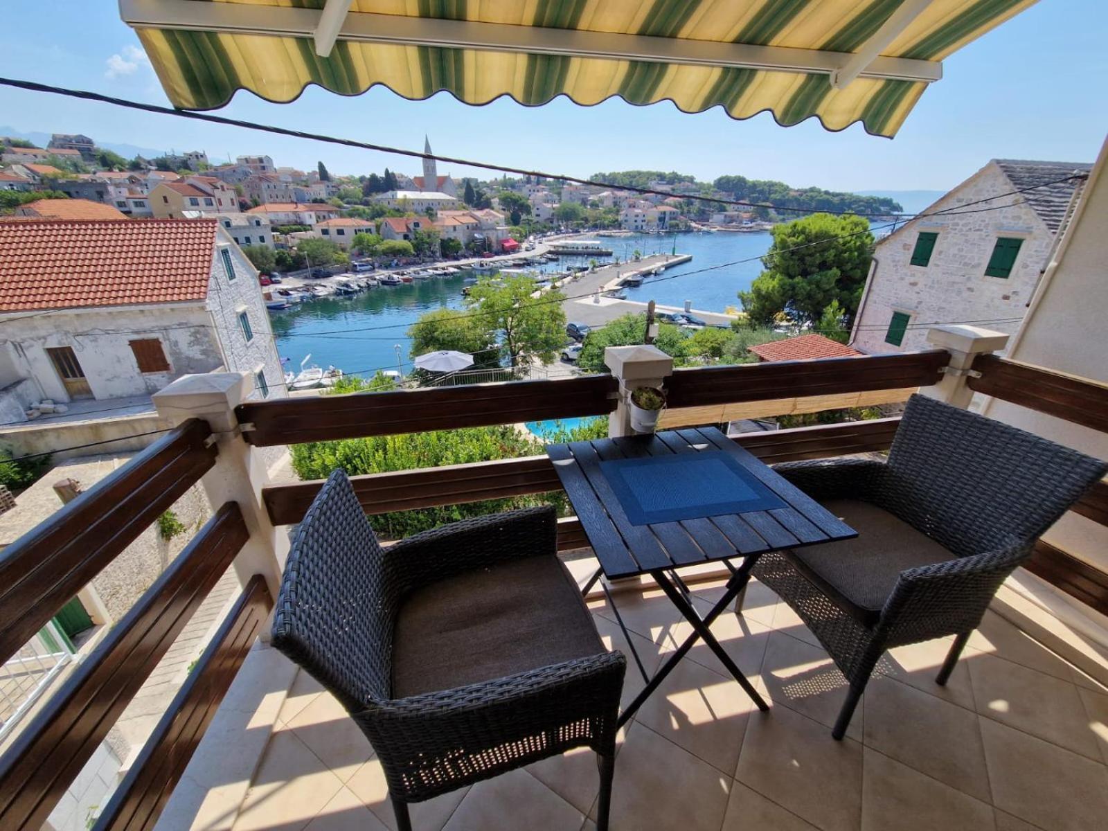סומרטין Studio Apartment Riva מראה חיצוני תמונה